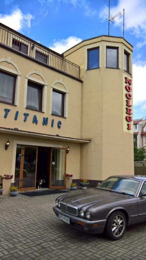 Władysławowo Titanic B&B 외부 사진